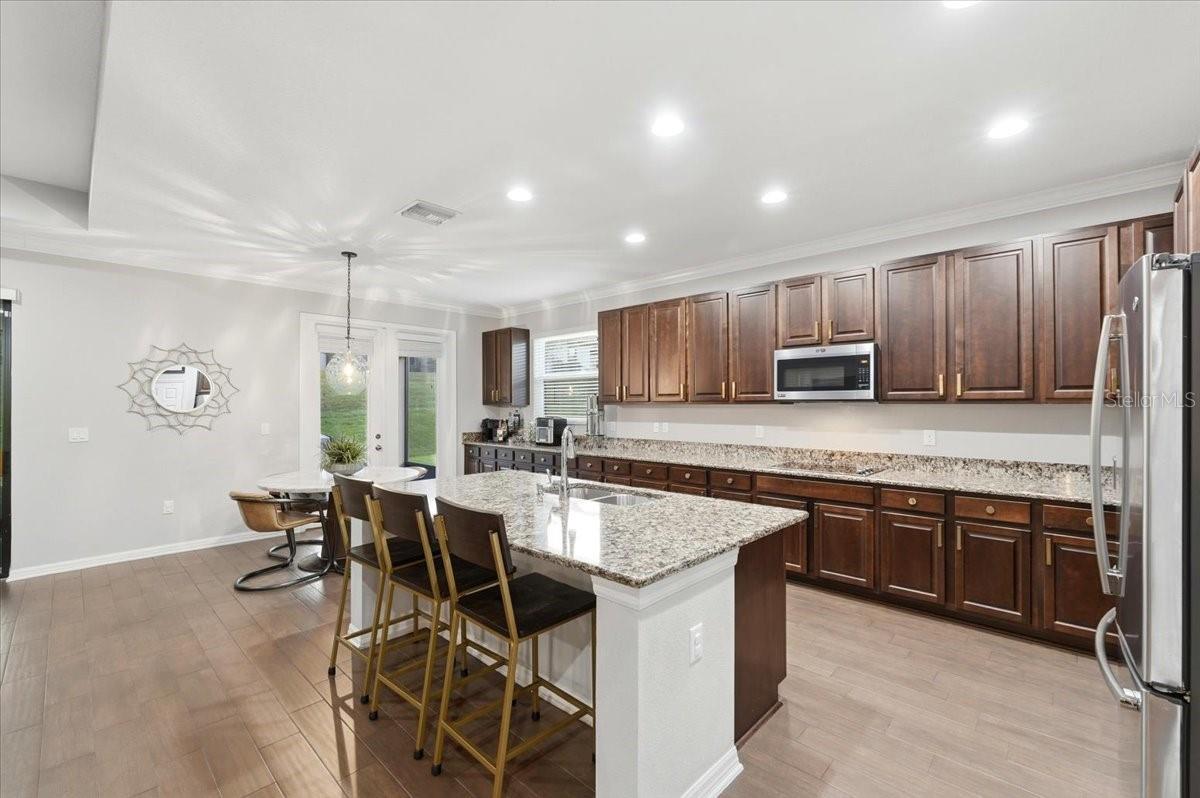 Image 19 of 70 For 1740 Via Lago Drive