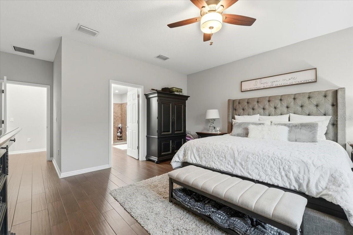 Image 22 of 70 For 1740 Via Lago Drive