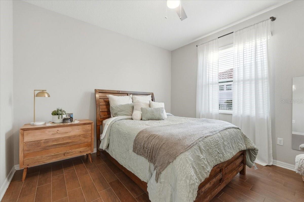 Image 32 of 70 For 1740 Via Lago Drive