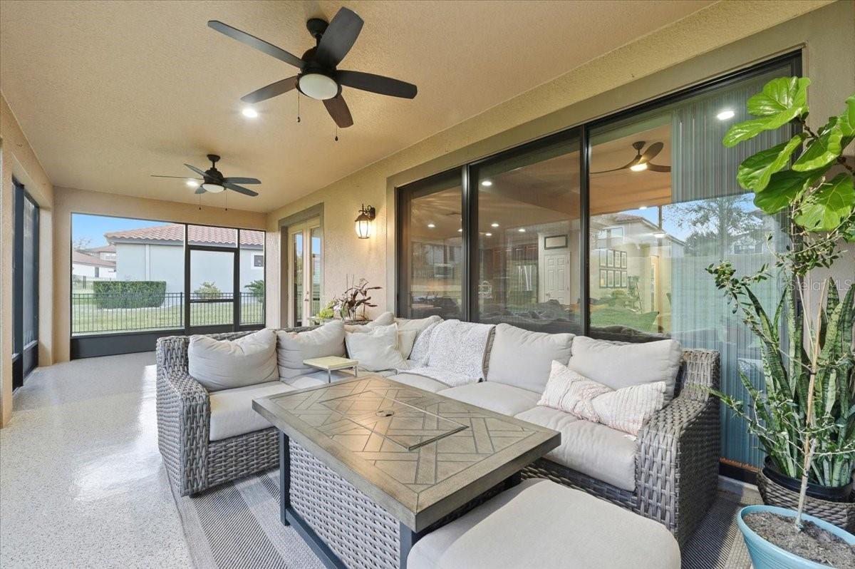 Image 43 of 70 For 1740 Via Lago Drive