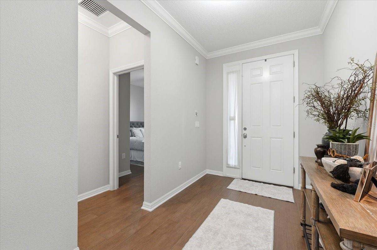 Image 6 of 70 For 1740 Via Lago Drive