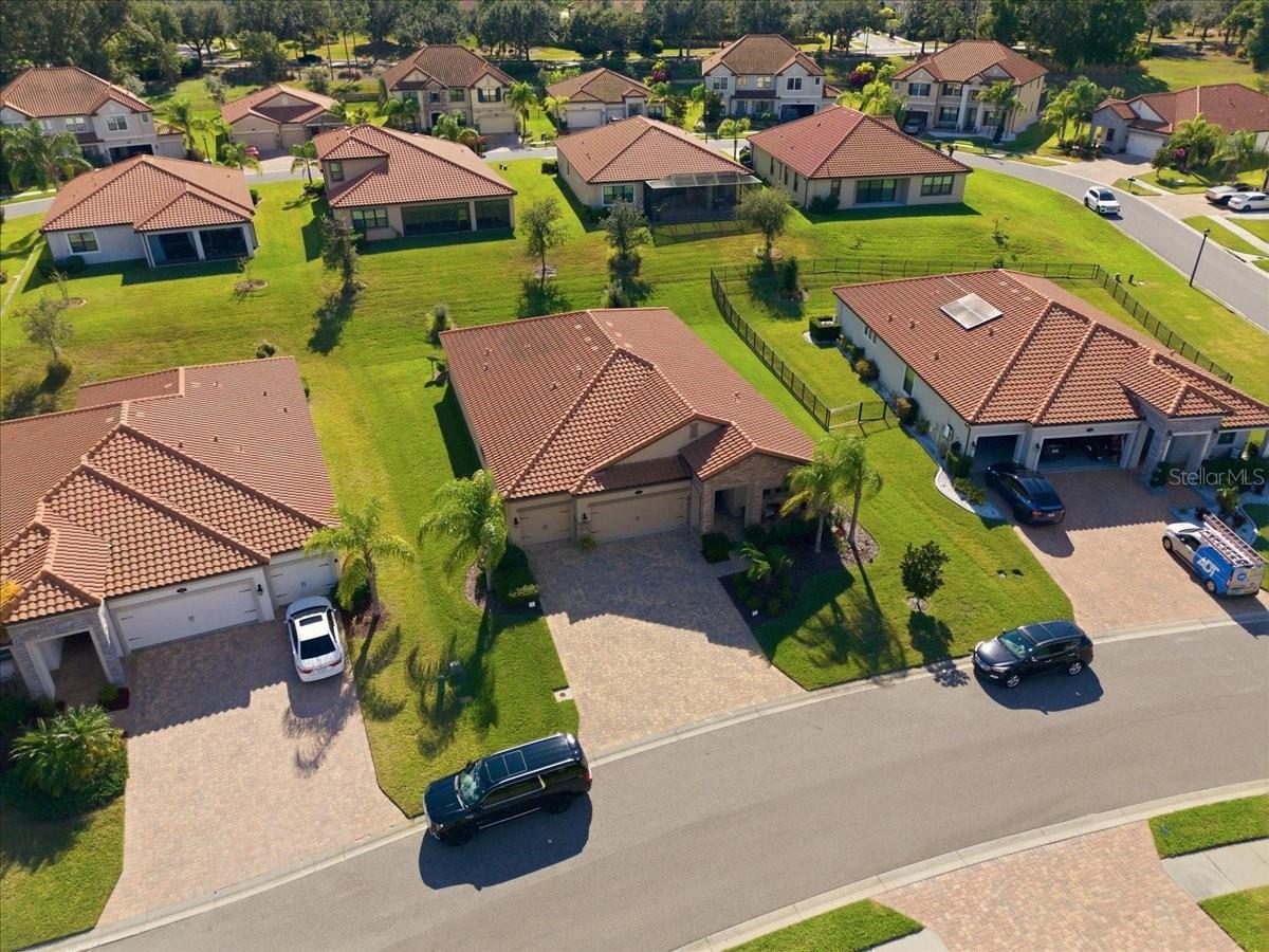 Image 62 of 70 For 1740 Via Lago Drive