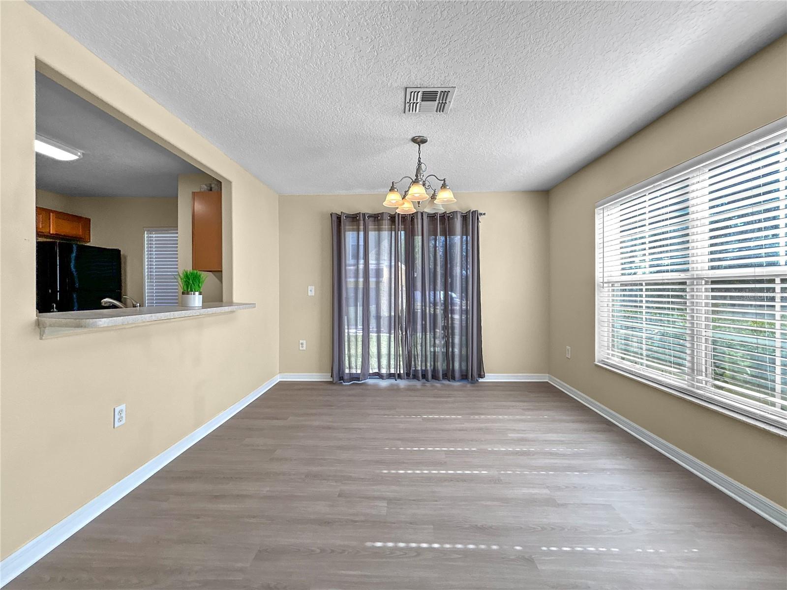 Image 10 of 25 For 5403 Quarry Rock Road