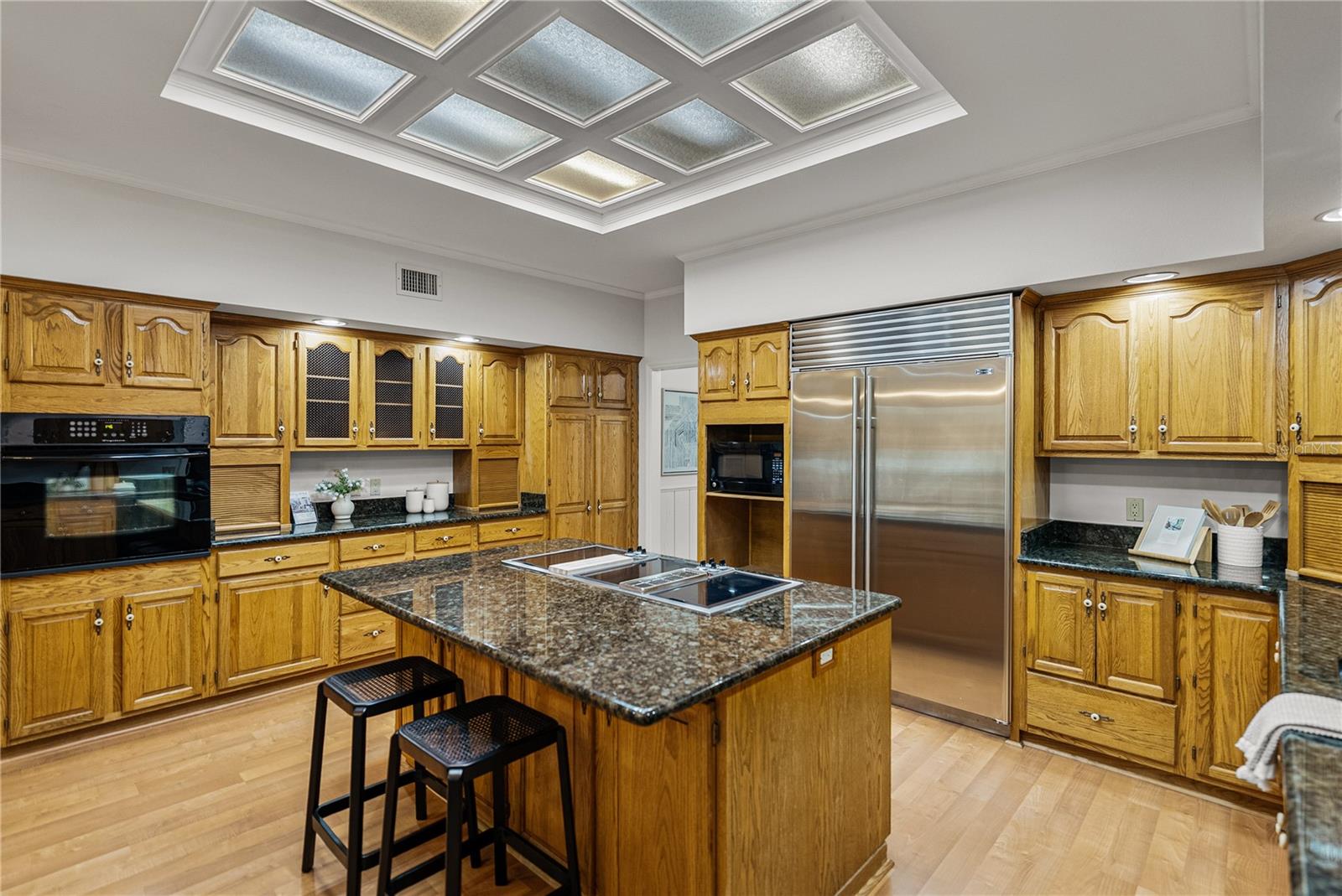 Image 18 of 68 For 16 Coventry Drive