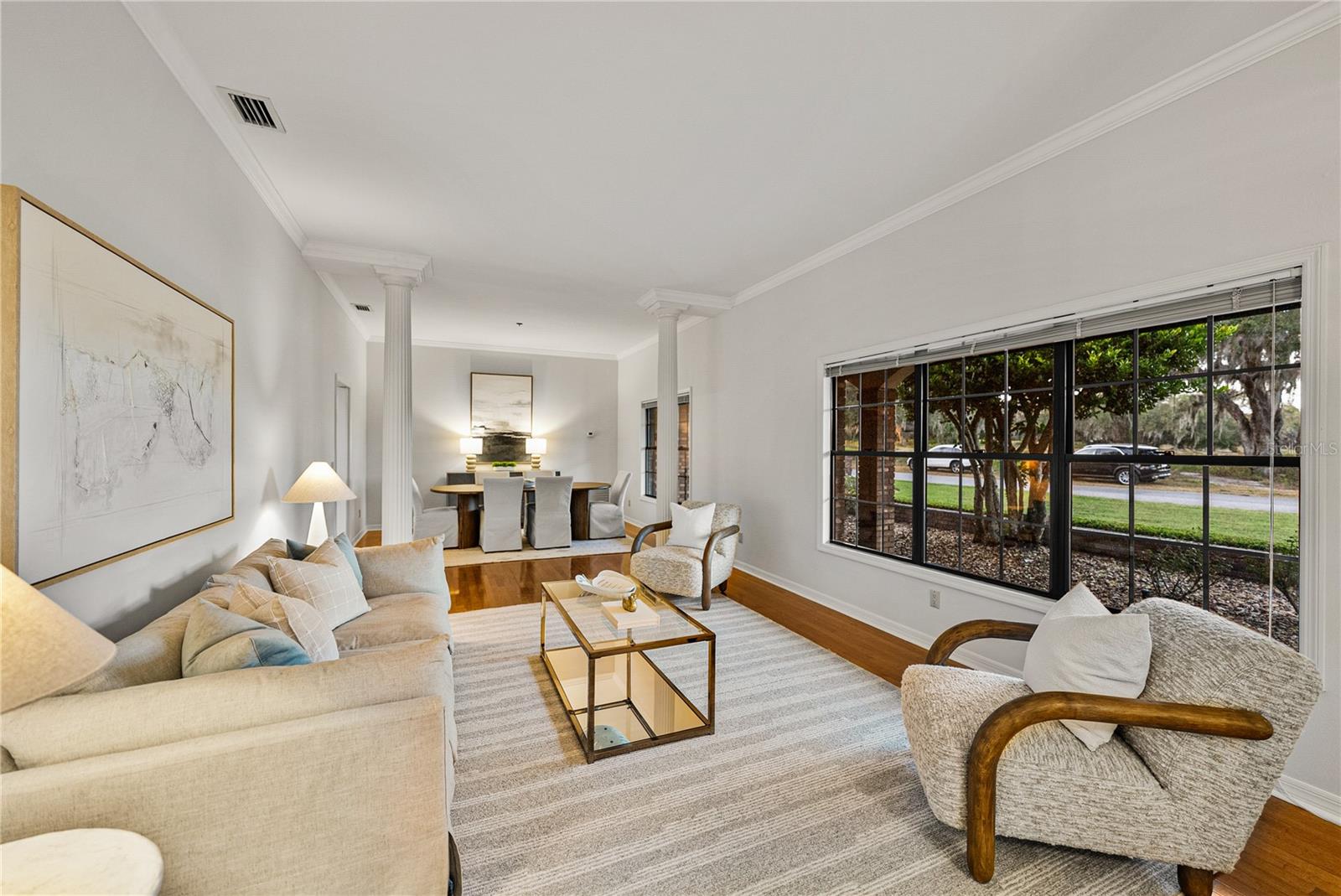 Image 3 of 68 For 16 Coventry Drive