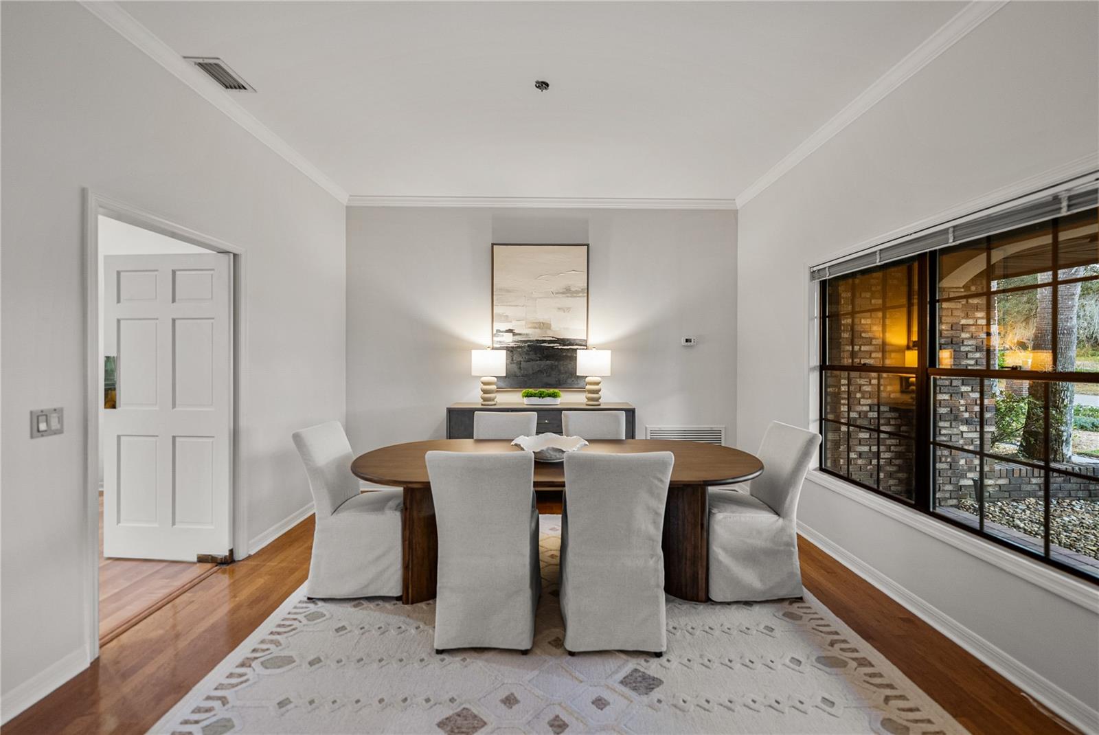 Image 5 of 68 For 16 Coventry Drive