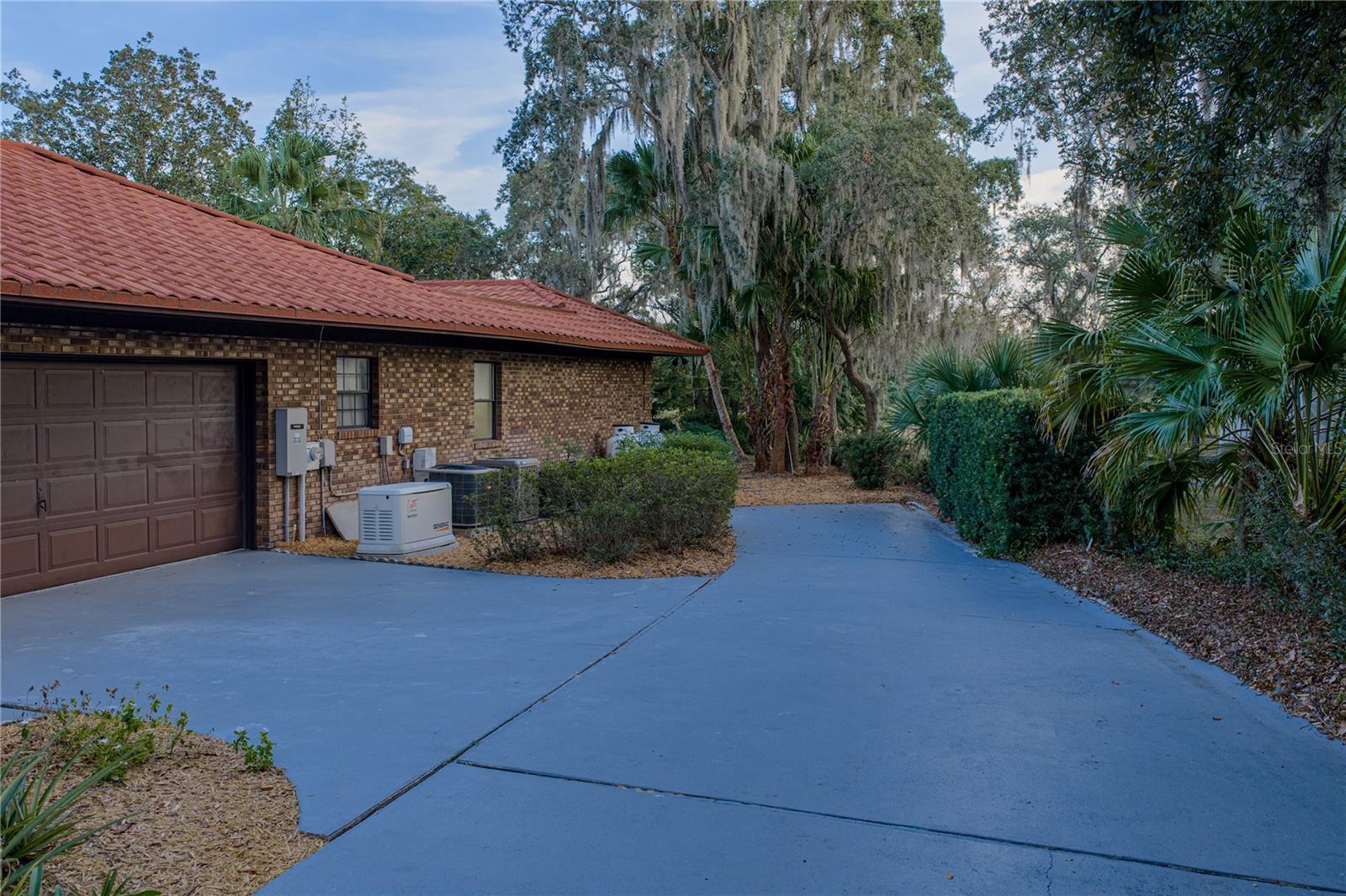 Image 59 of 68 For 16 Coventry Drive