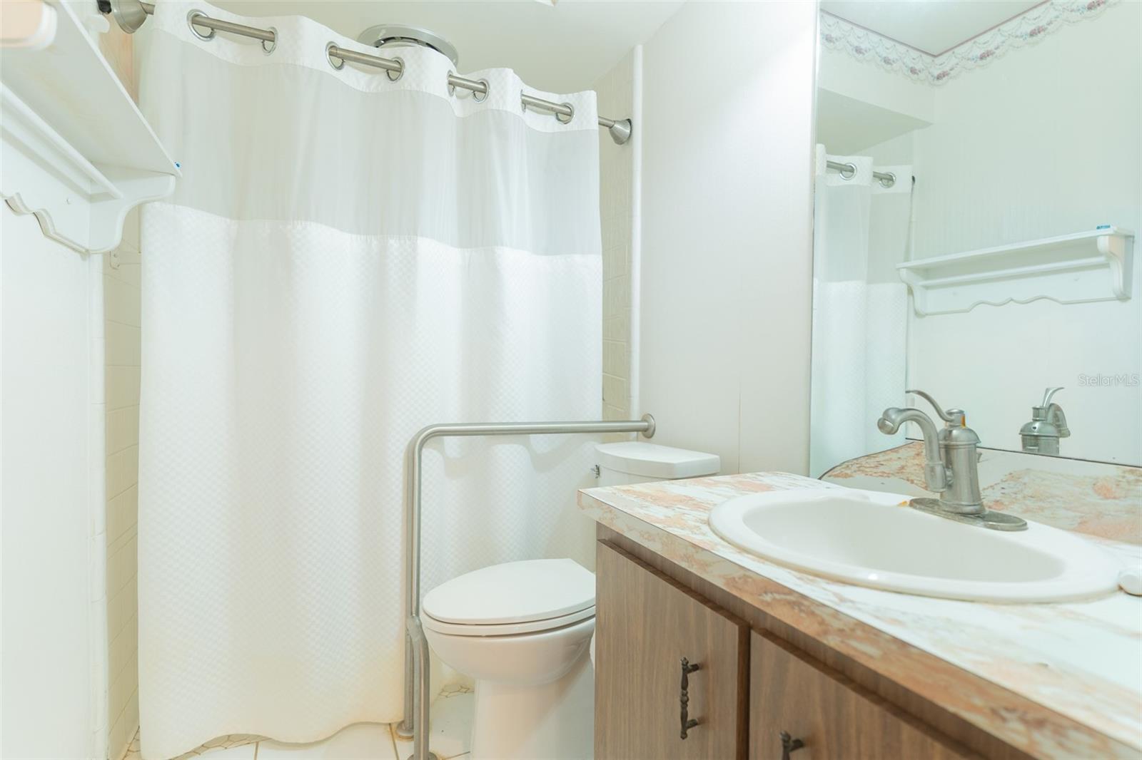 Image 17 of 40 For 2319 Cannon Terrace Nw 1