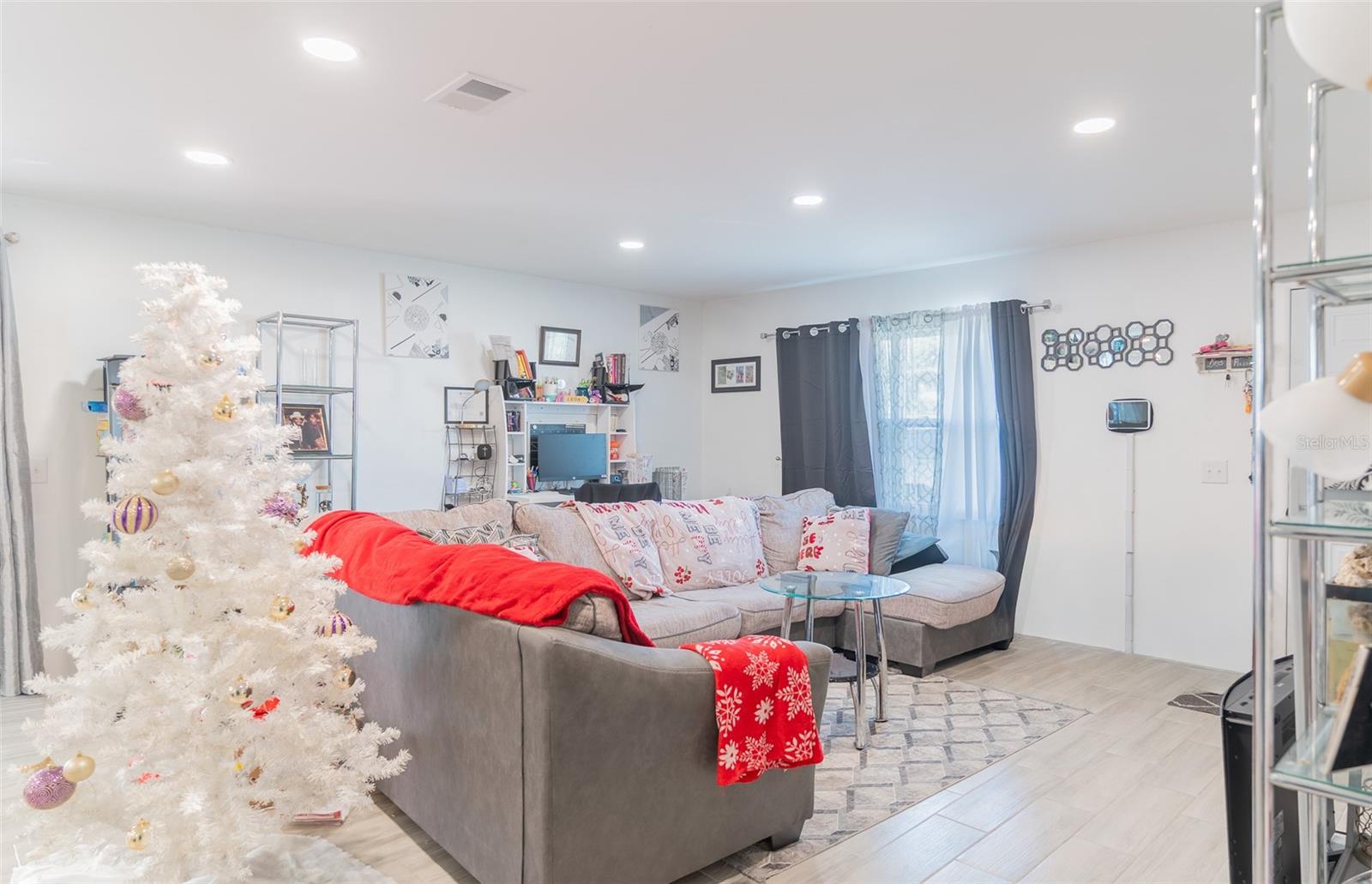 Image 19 of 40 For 2319 Cannon Terrace Nw 1