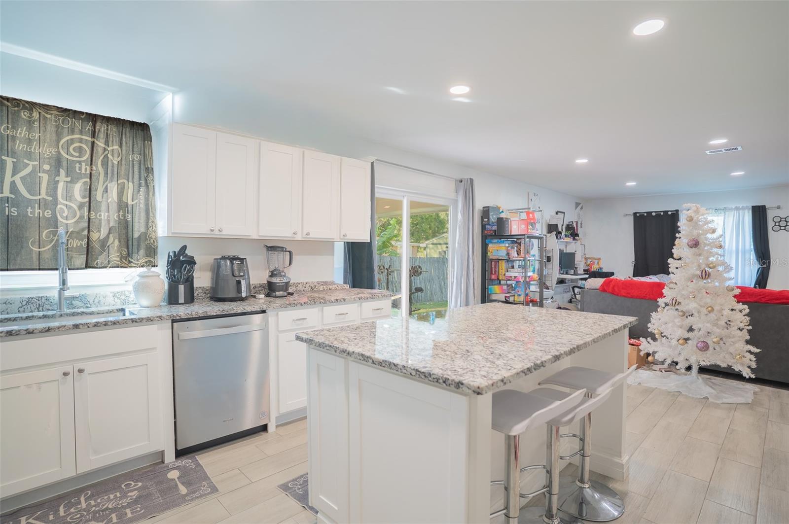 Image 22 of 40 For 2319 Cannon Terrace Nw 1