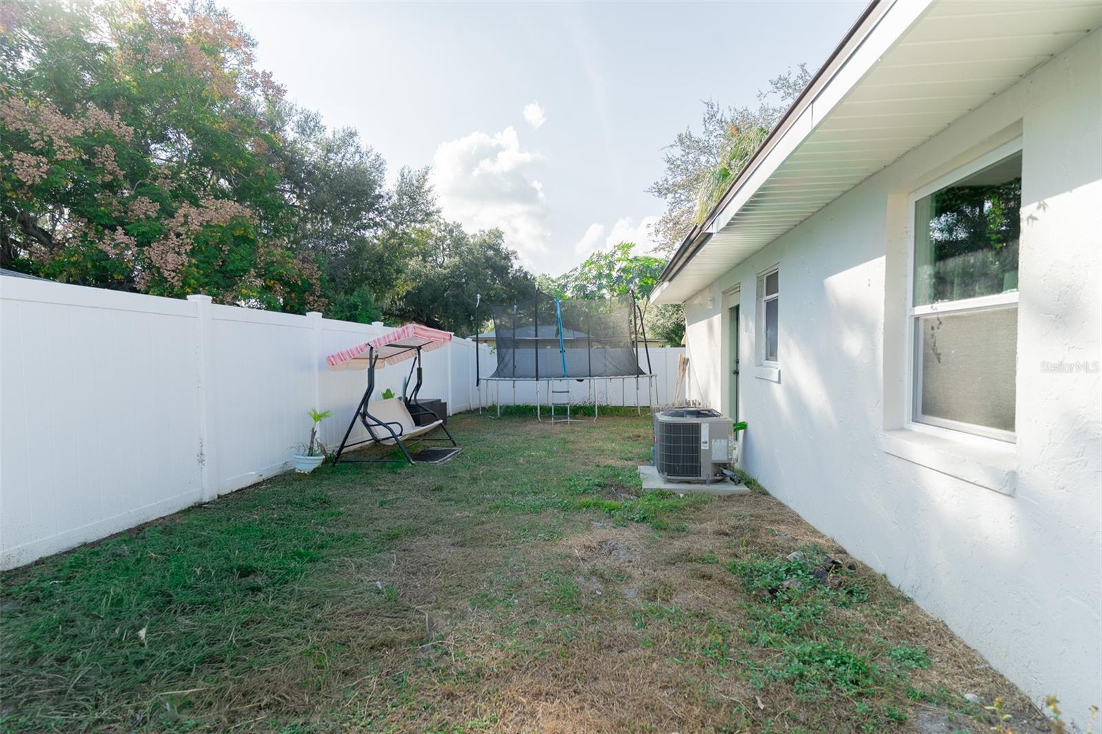 Image 27 of 40 For 2319 Cannon Terrace Nw 1