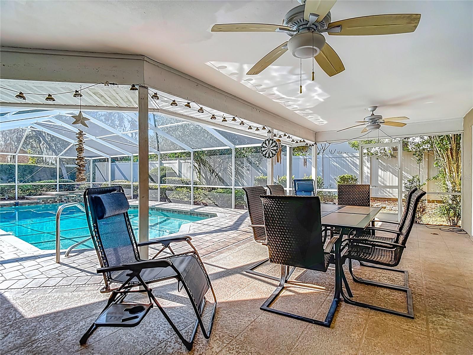 Image 21 of 54 For 1621 Sir Henrys Trail