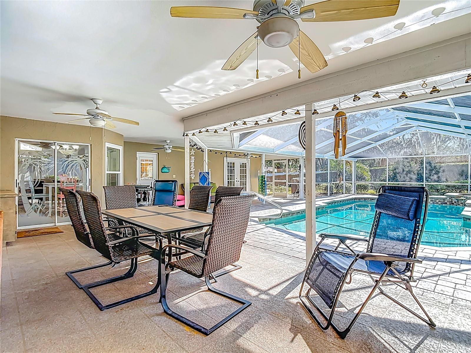 Image 23 of 54 For 1621 Sir Henrys Trail