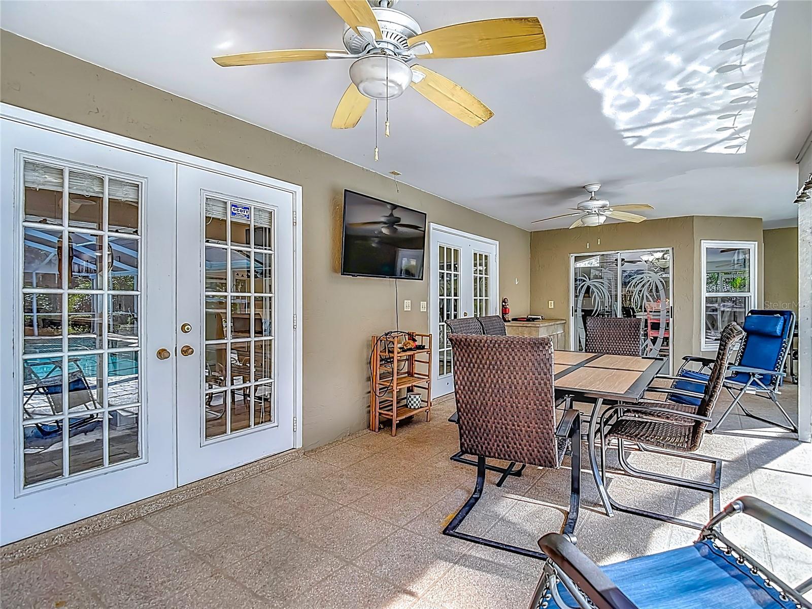 Image 25 of 54 For 1621 Sir Henrys Trail