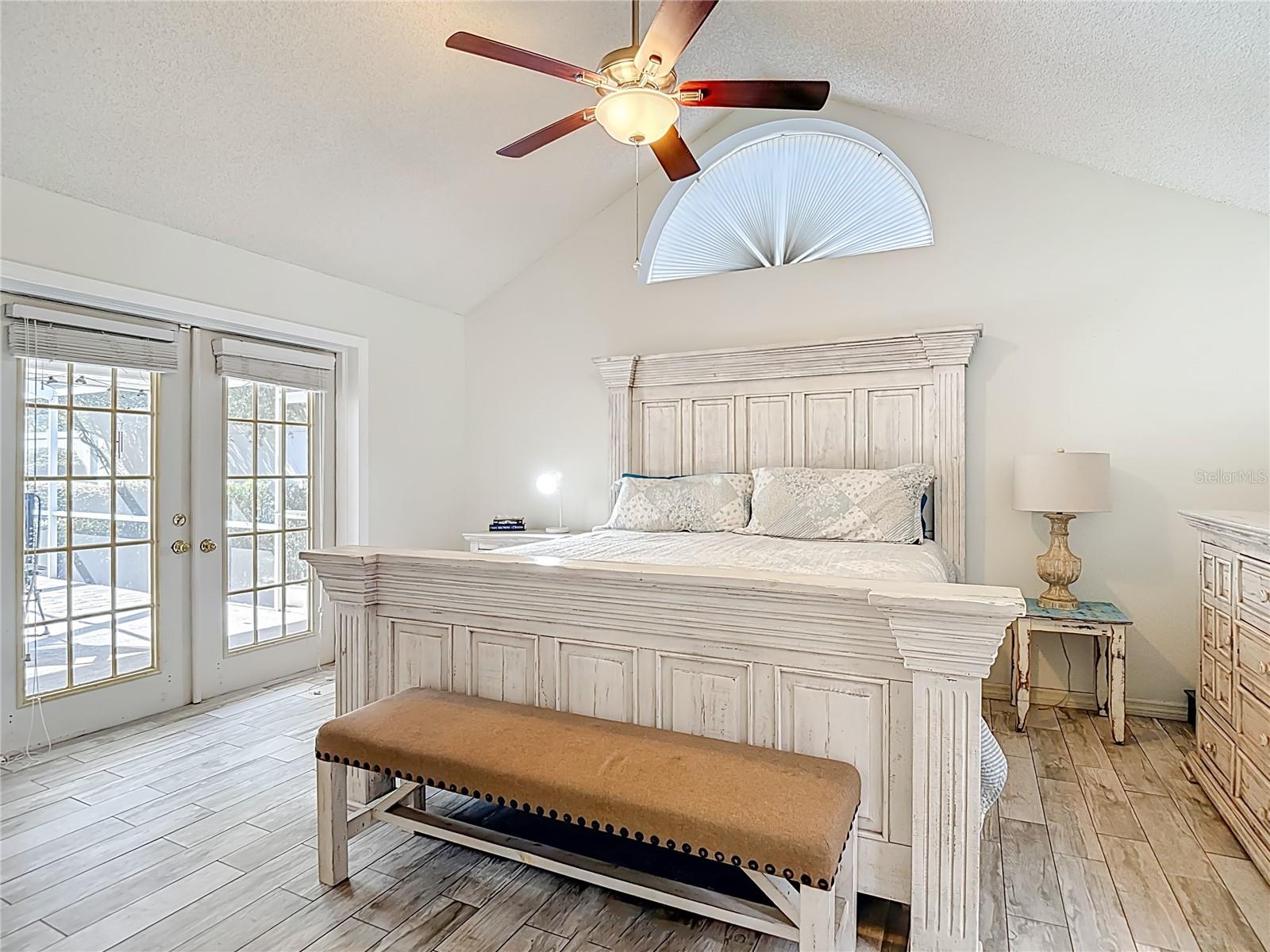 Image 28 of 54 For 1621 Sir Henrys Trail