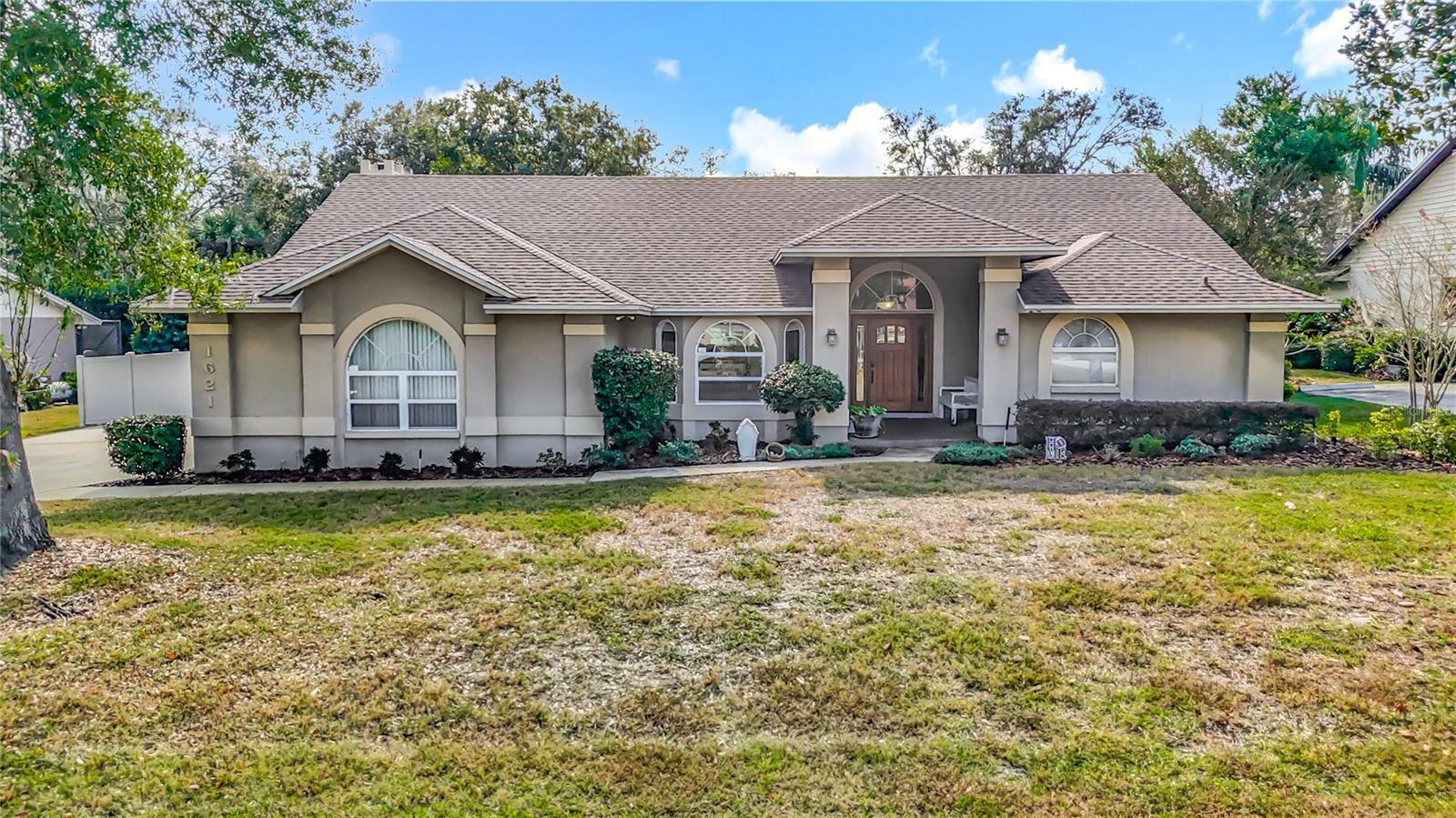 Image 48 of 54 For 1621 Sir Henrys Trail