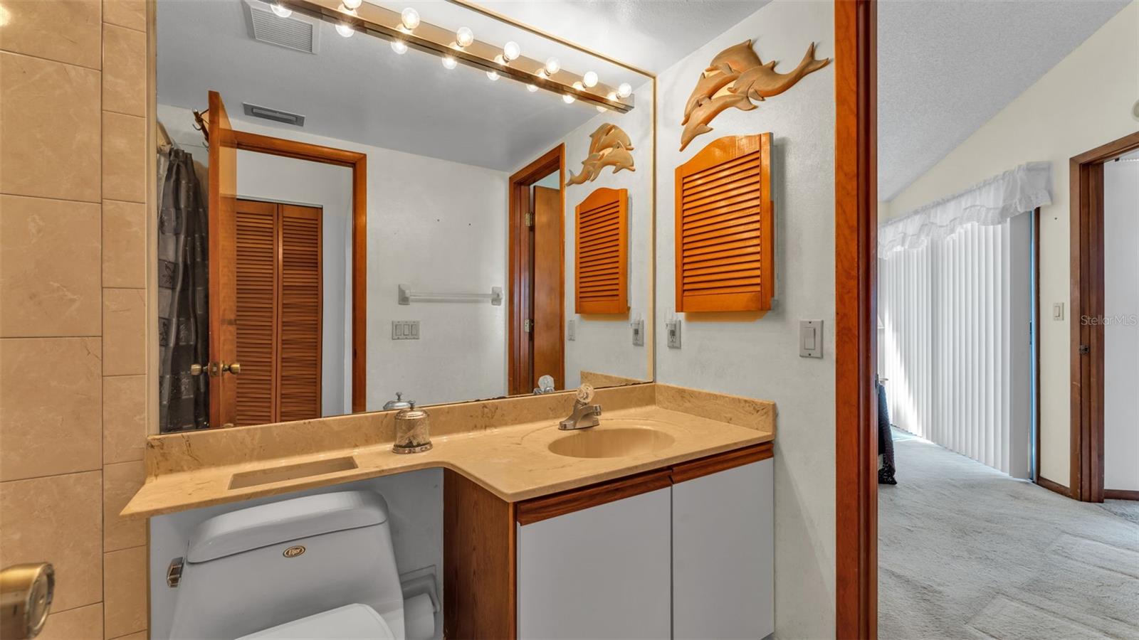 Image 23 of 39 For 4655 Casablanca Circle A25