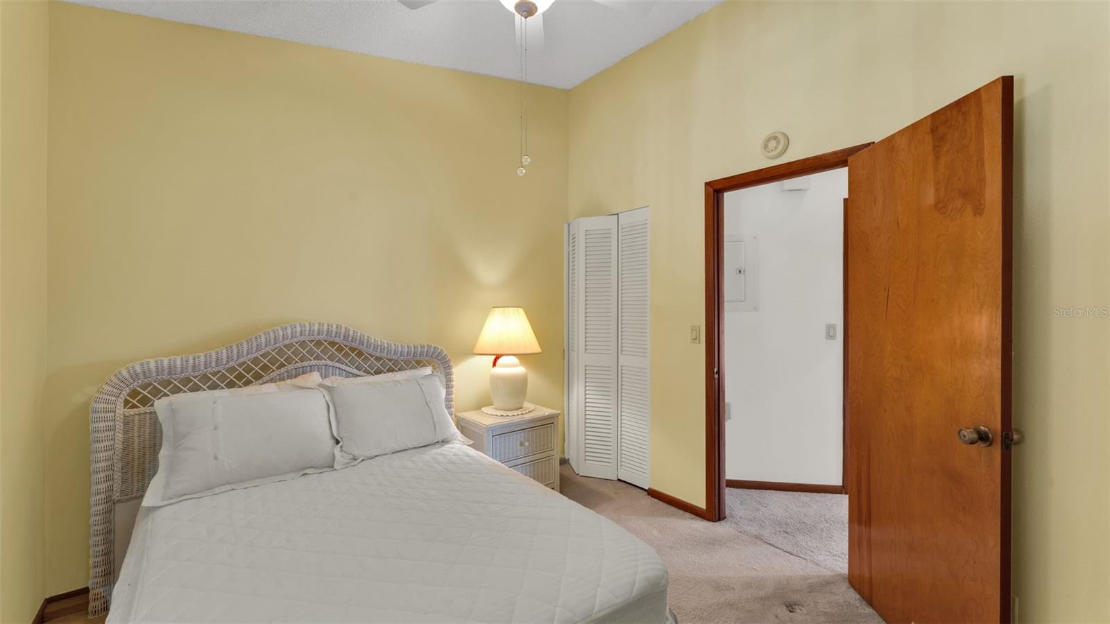 Image 25 of 39 For 4655 Casablanca Circle A25