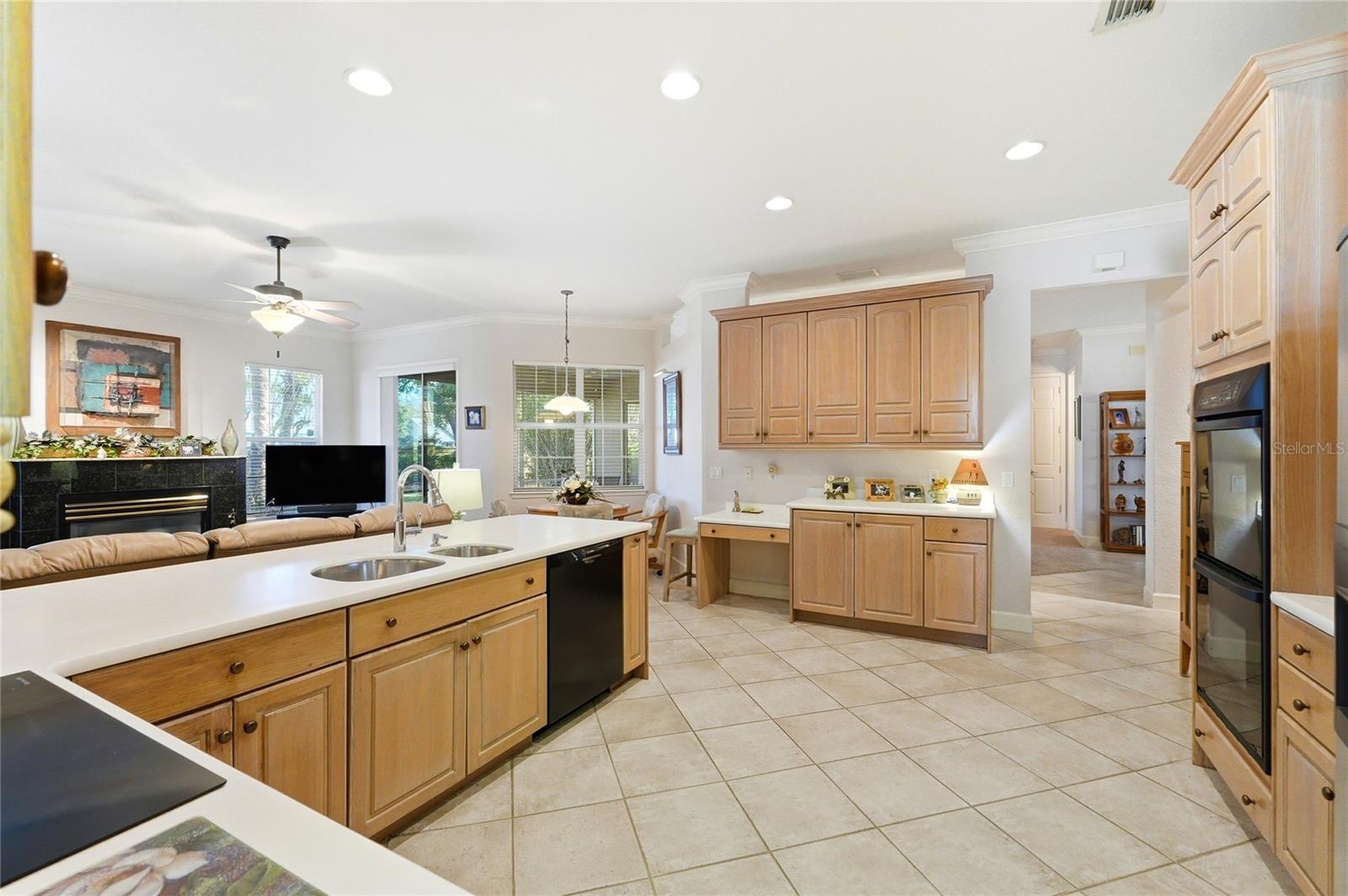 Image 14 of 53 For 108 Lake Region Boulevard N