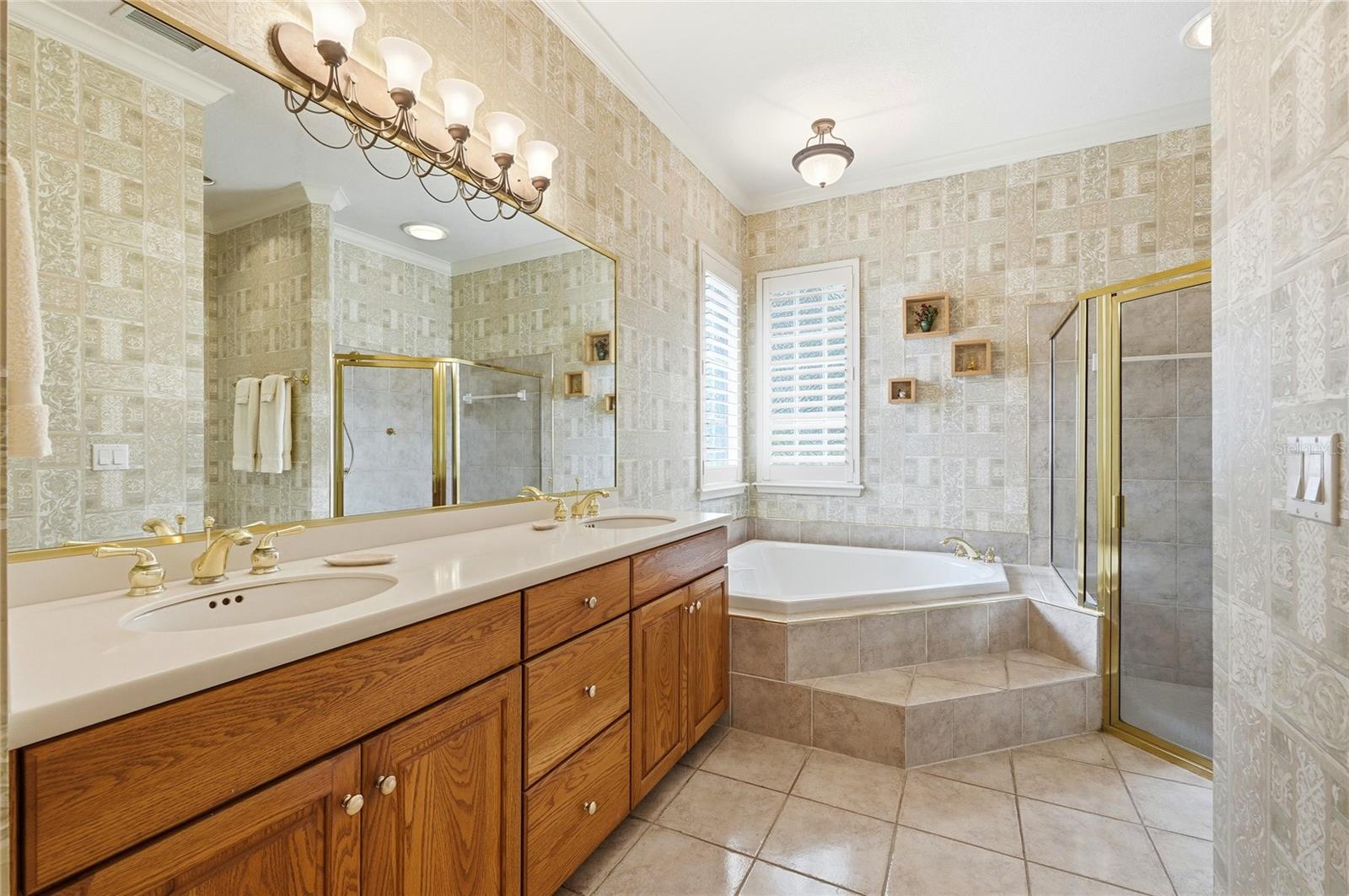 Image 29 of 53 For 108 Lake Region Boulevard N