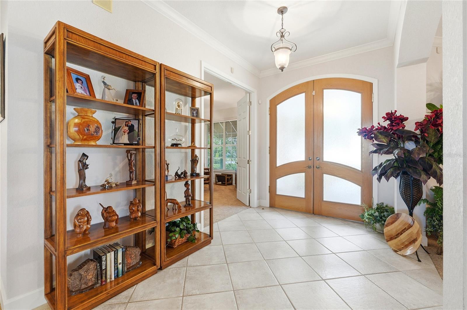 Image 5 of 53 For 108 Lake Region Boulevard N