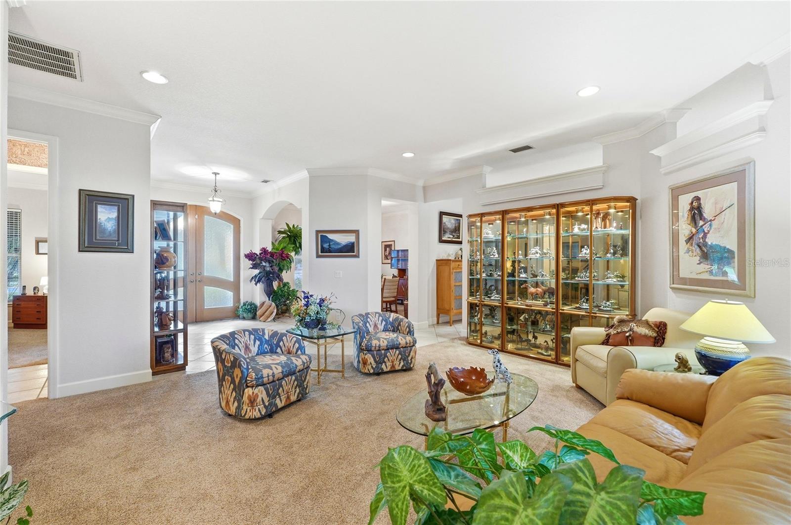 Image 8 of 53 For 108 Lake Region Boulevard N