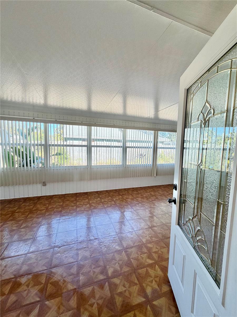 Image 12 of 27 For 505 Glad Road