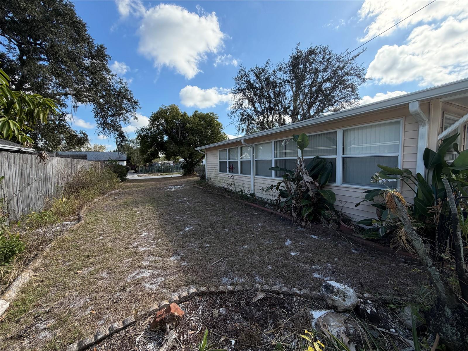 Image 24 of 27 For 505 Glad Road