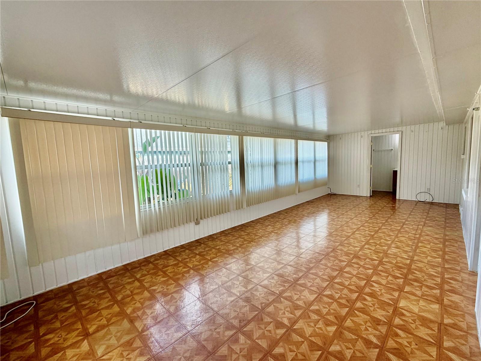 Image 4 of 27 For 505 Glad Road