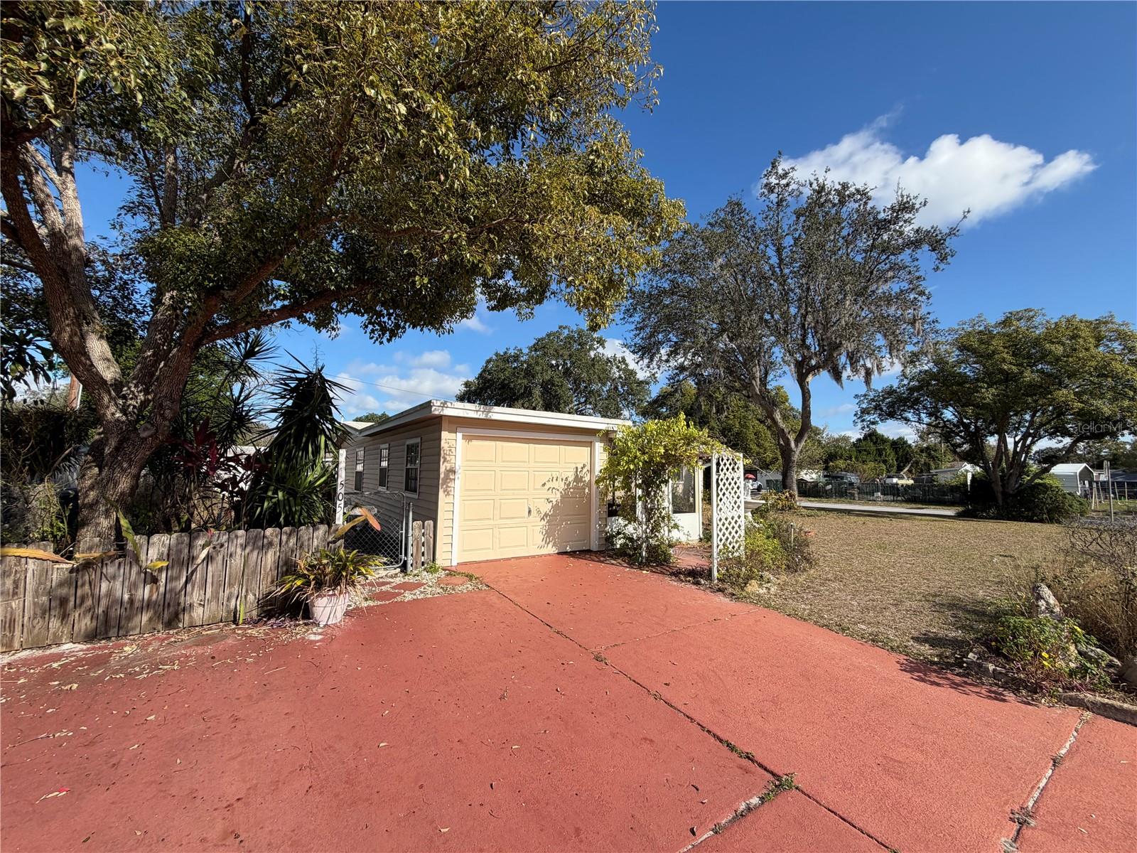 Image 6 of 27 For 505 Glad Road