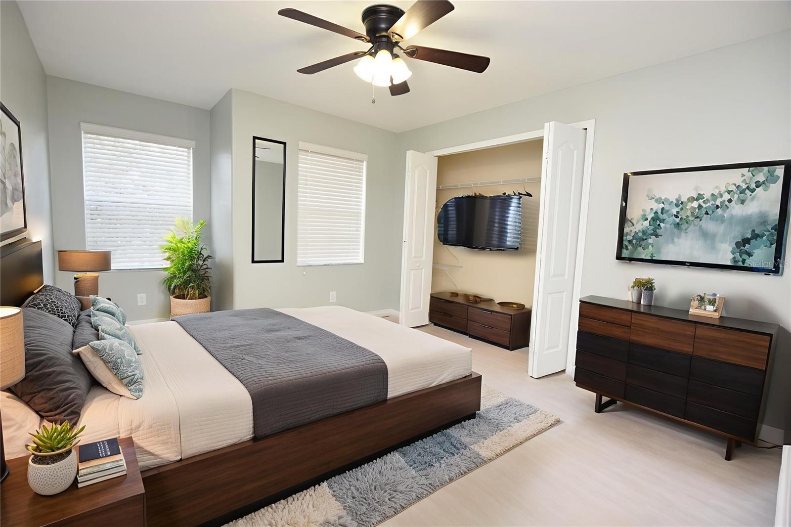 Image 18 of 31 For 515 Sandstone Street