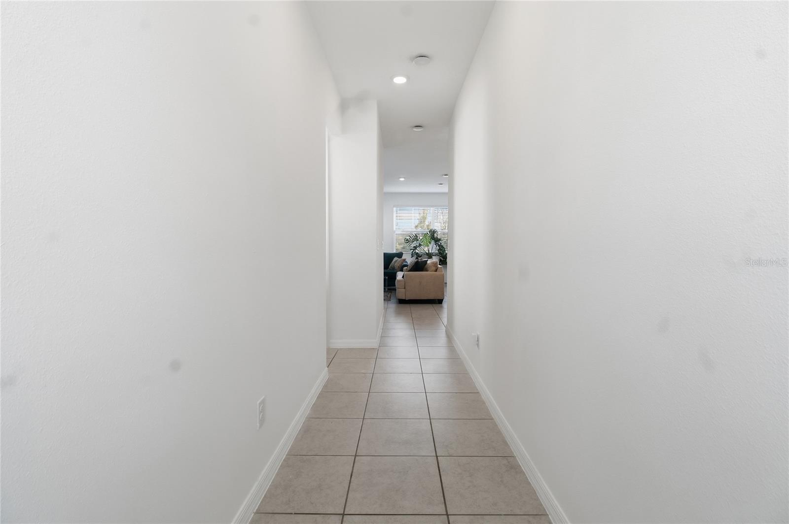 Image 6 of 66 For 631 Longboat Drive