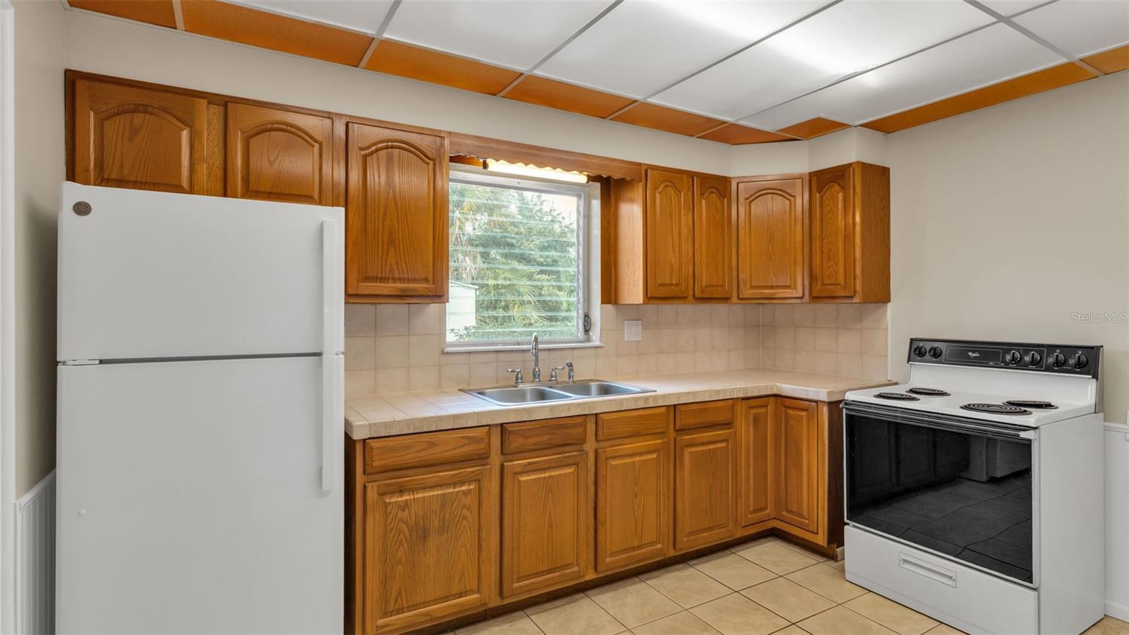 Image 13 of 37 For 1644 Pineberry Street