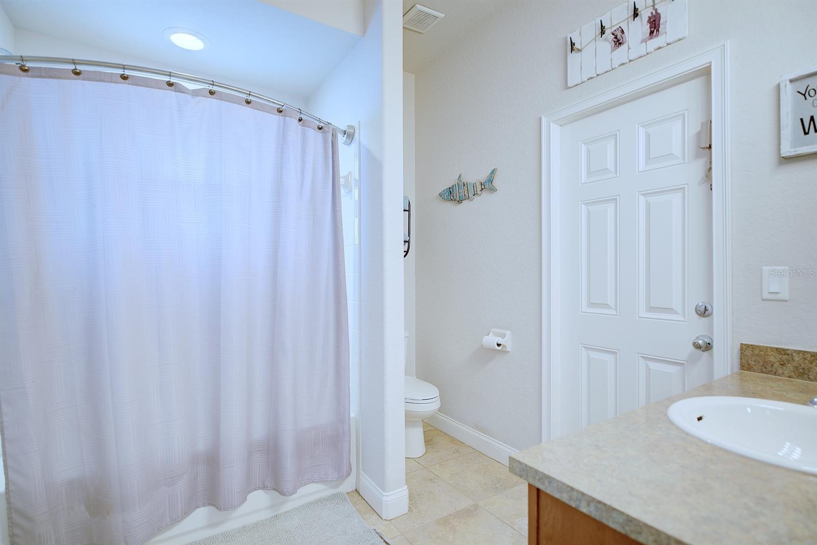 Image 42 of 59 For 2831 Whitney Street