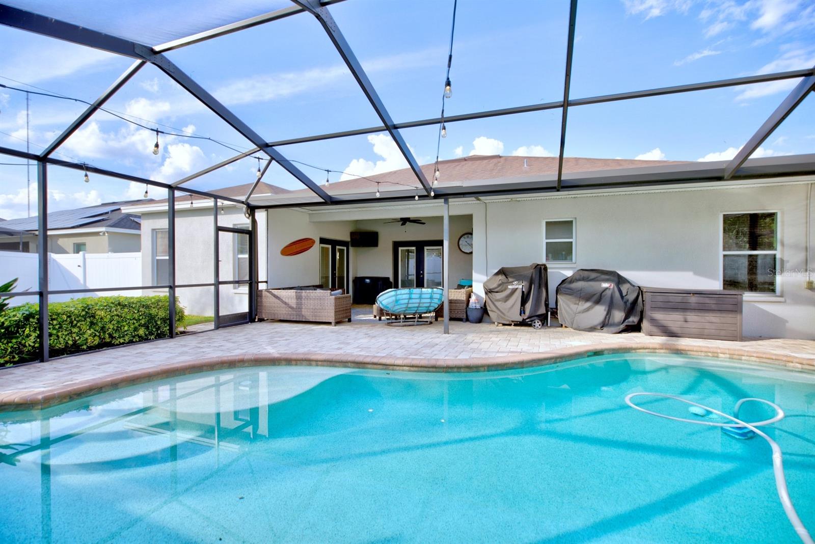 Image 54 of 59 For 2831 Whitney Street