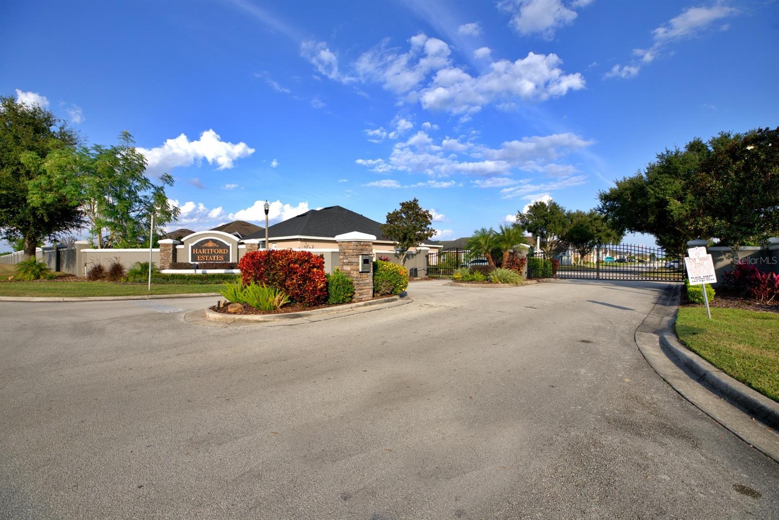 Image 58 of 59 For 2831 Whitney Street