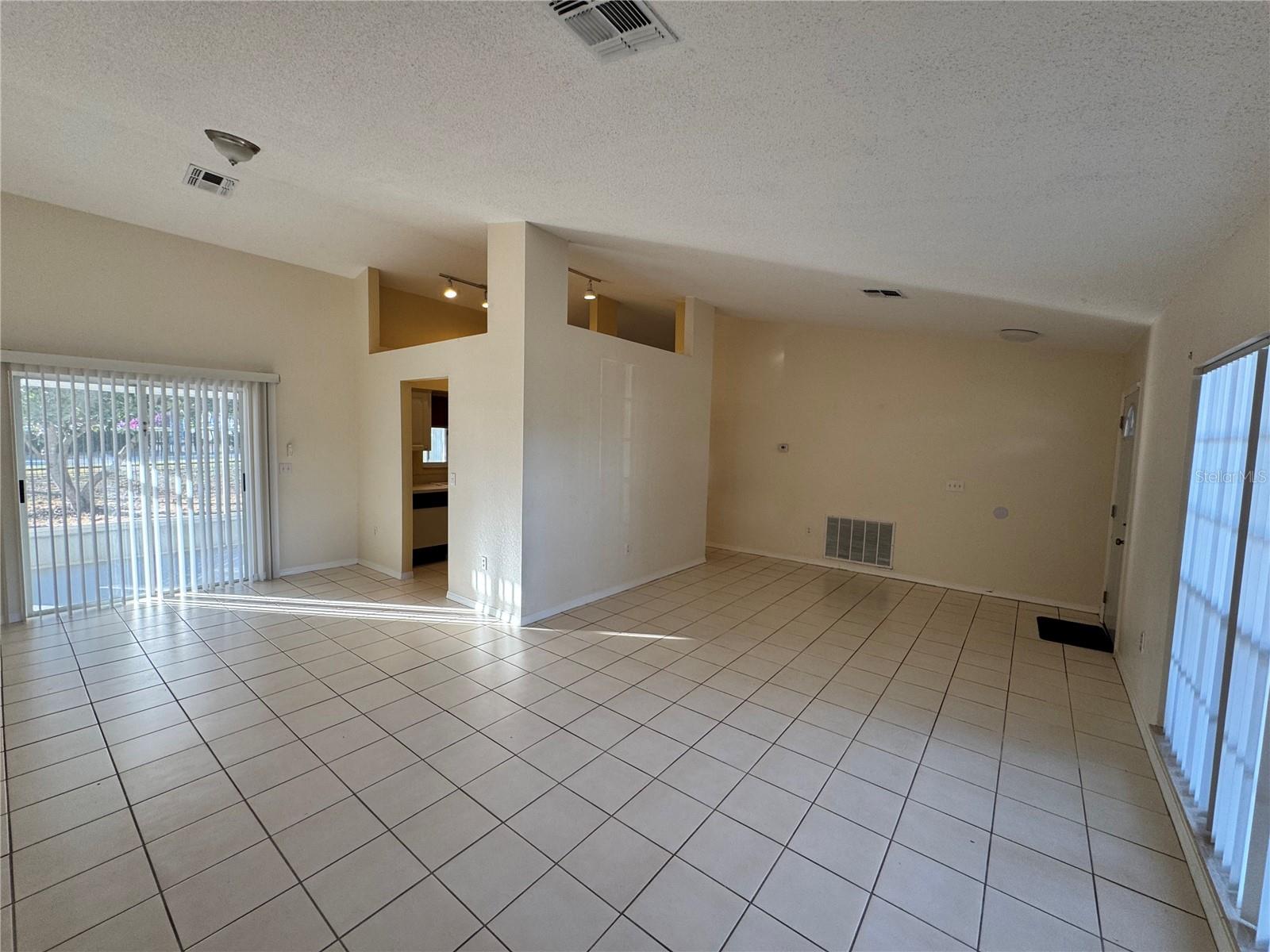 Image 10 of 41 For 794 Chelsea Way