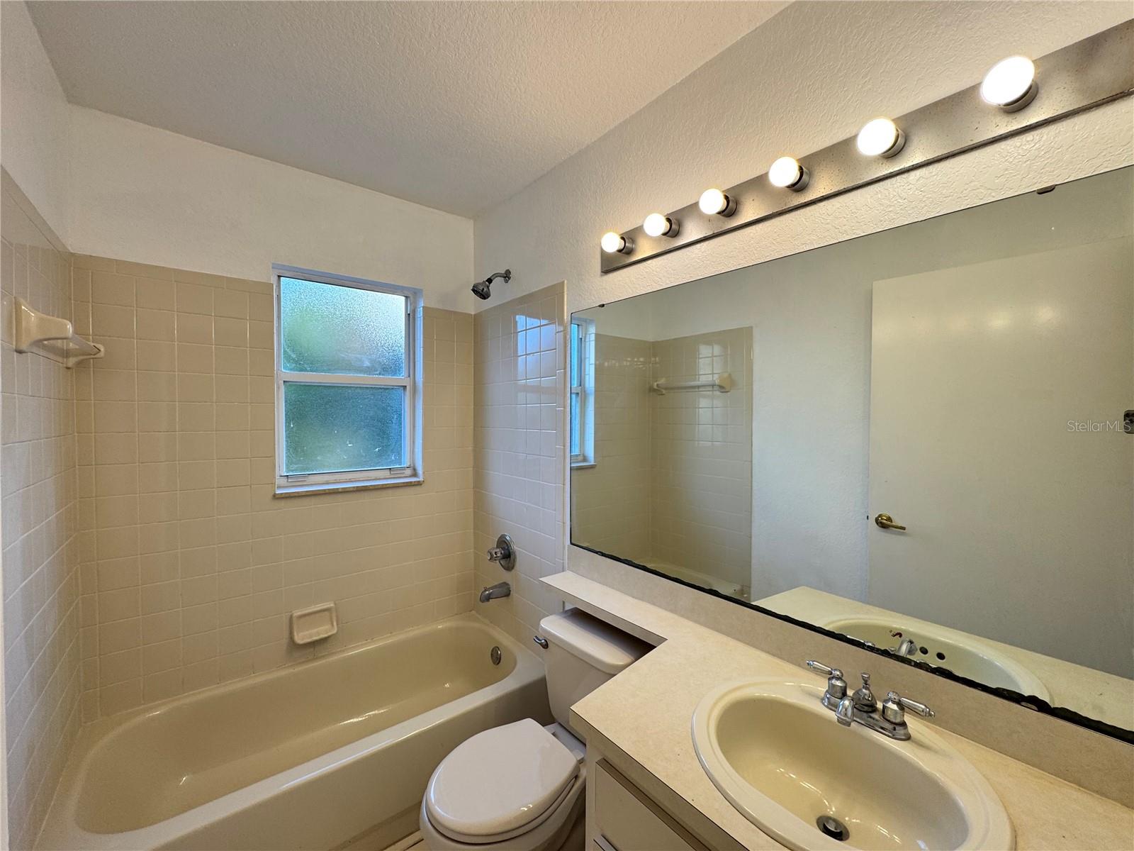 Image 29 of 41 For 794 Chelsea Way