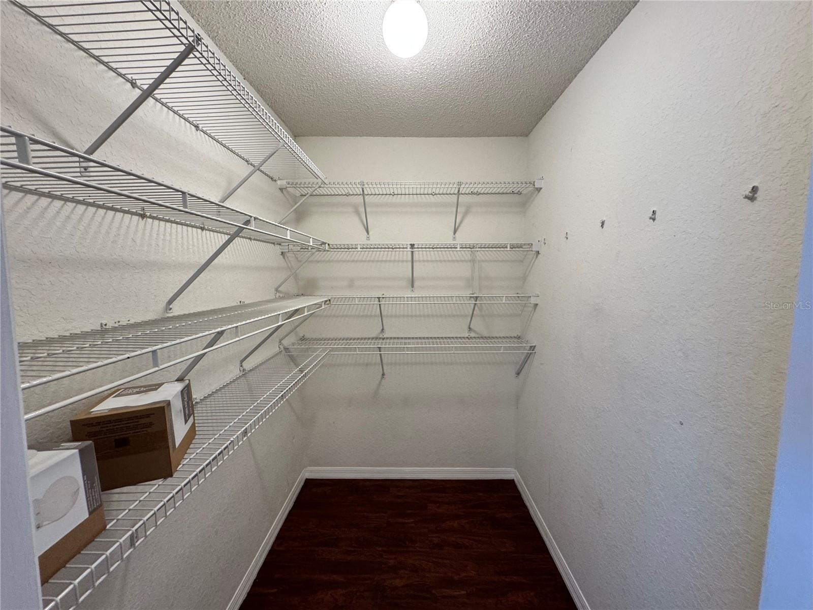 Image 32 of 41 For 794 Chelsea Way