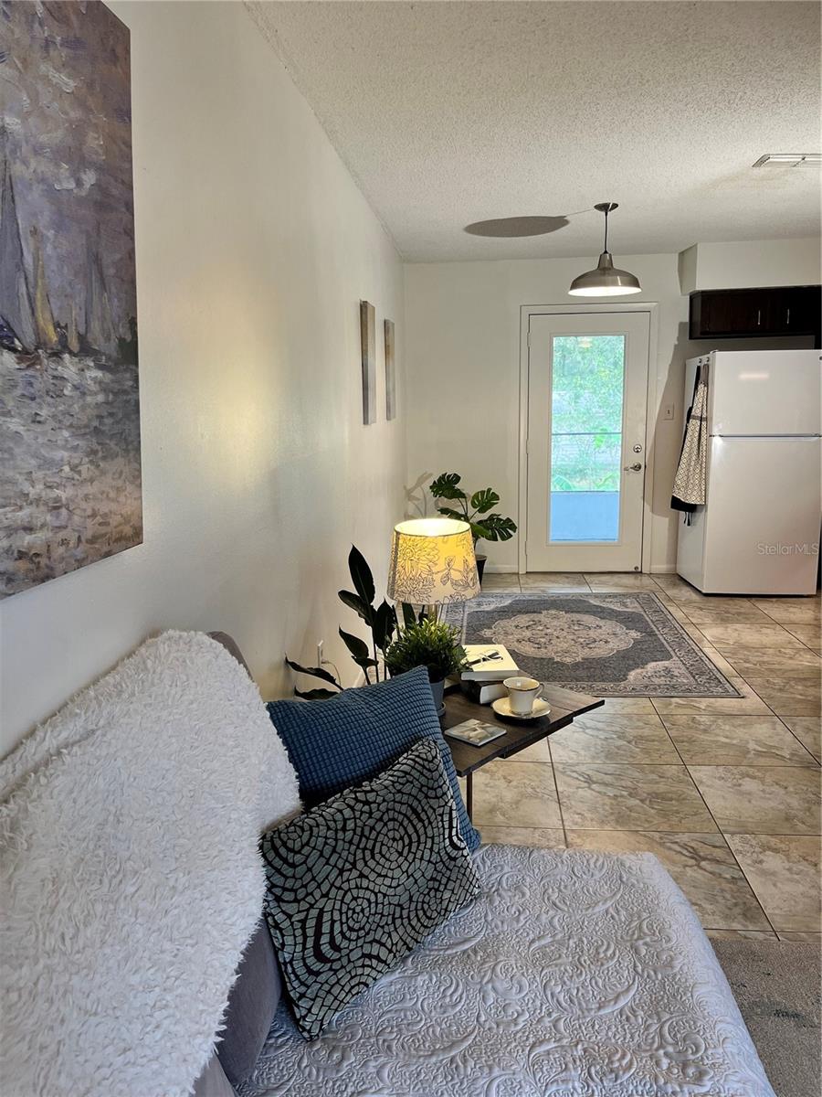 Image 11 of 20 For 740 Pearl Street C