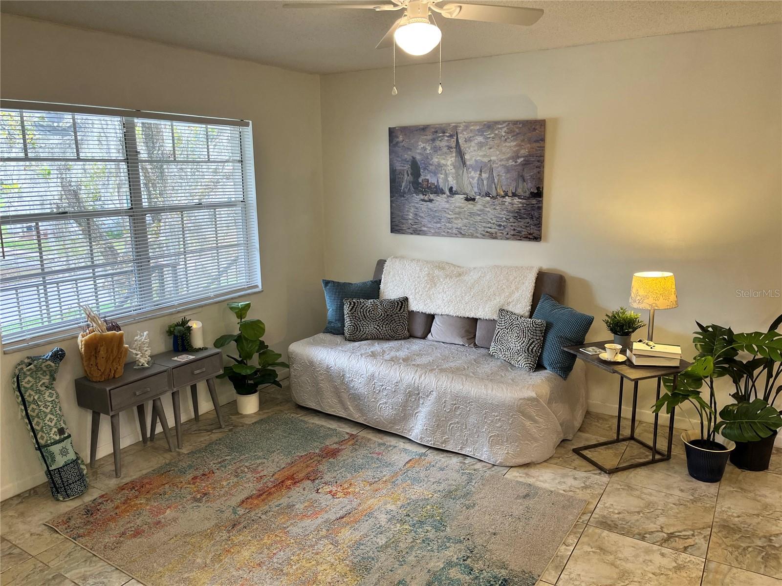 Image 6 of 20 For 740 Pearl Street C