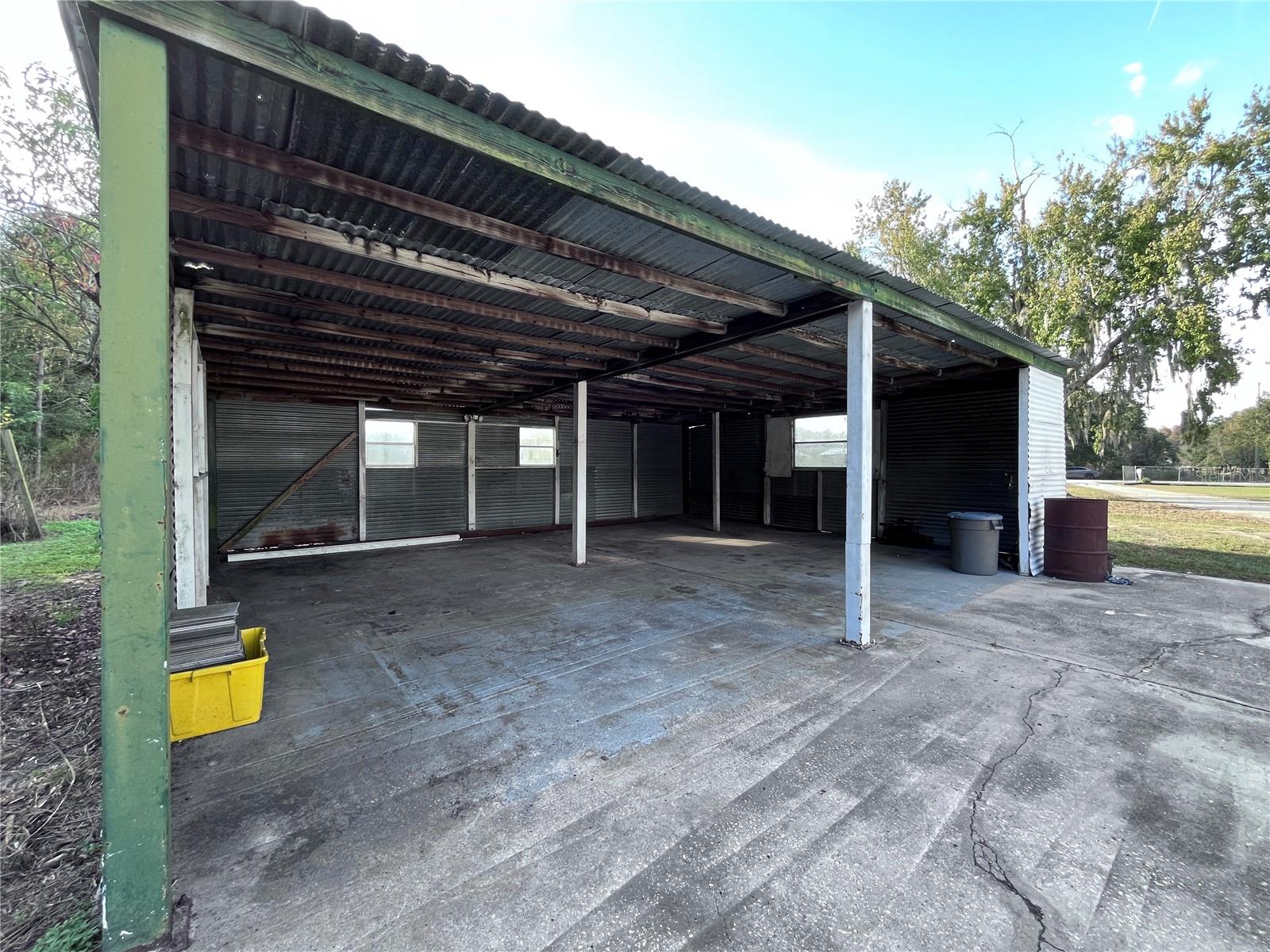 Image 5 of 7 For 3211 Santa Fe Trail