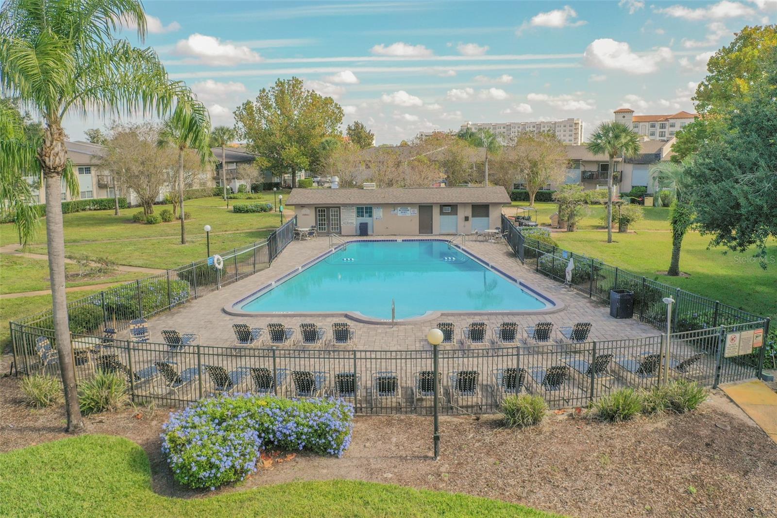 Image 20 of 24 For 1695 Lee Road E211