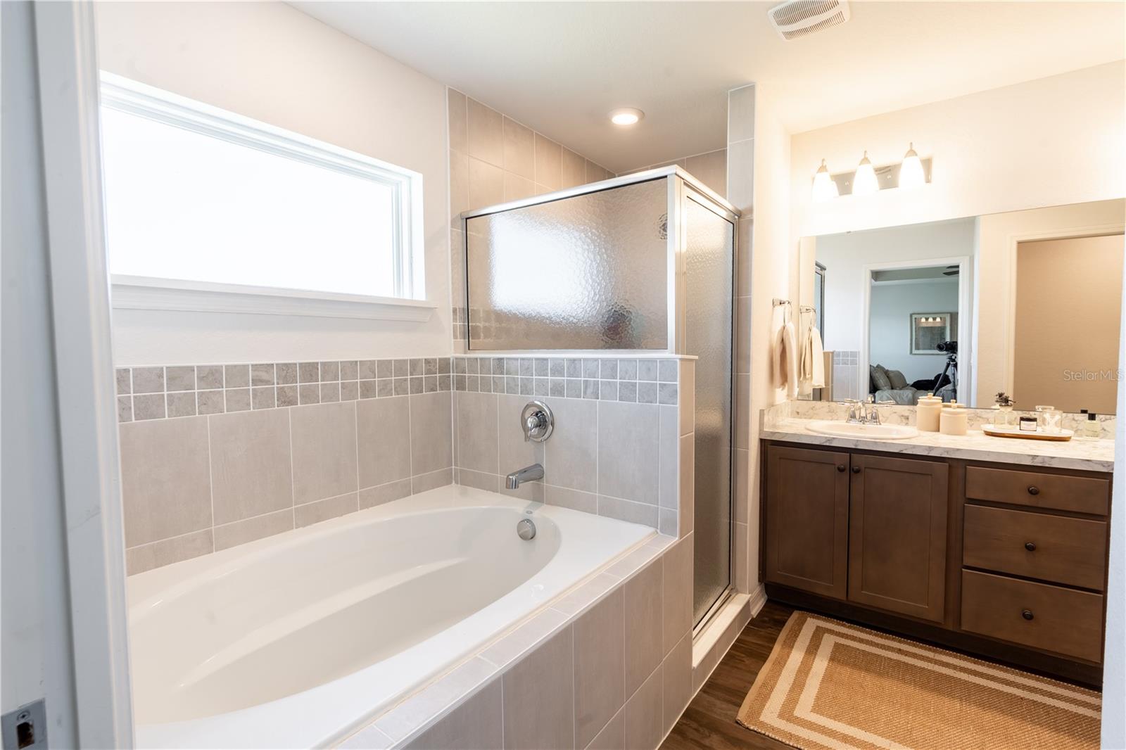 Image 27 of 35 For 4428 Reding Way