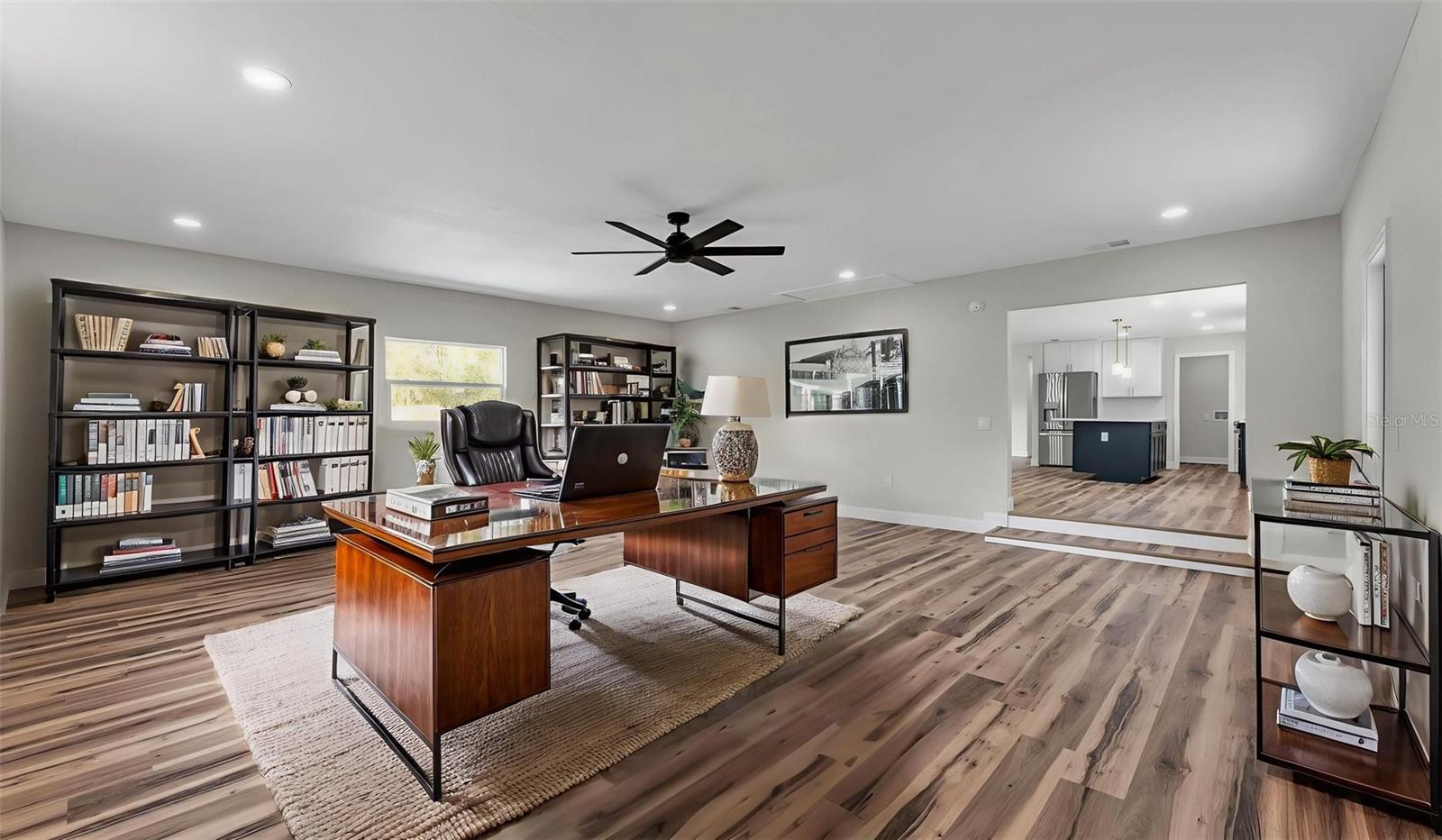 Image 25 of 34 For 5322 Forestbrook Drive E