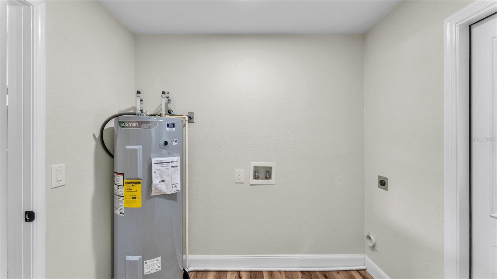 Image 29 of 34 For 5322 Forestbrook Drive E