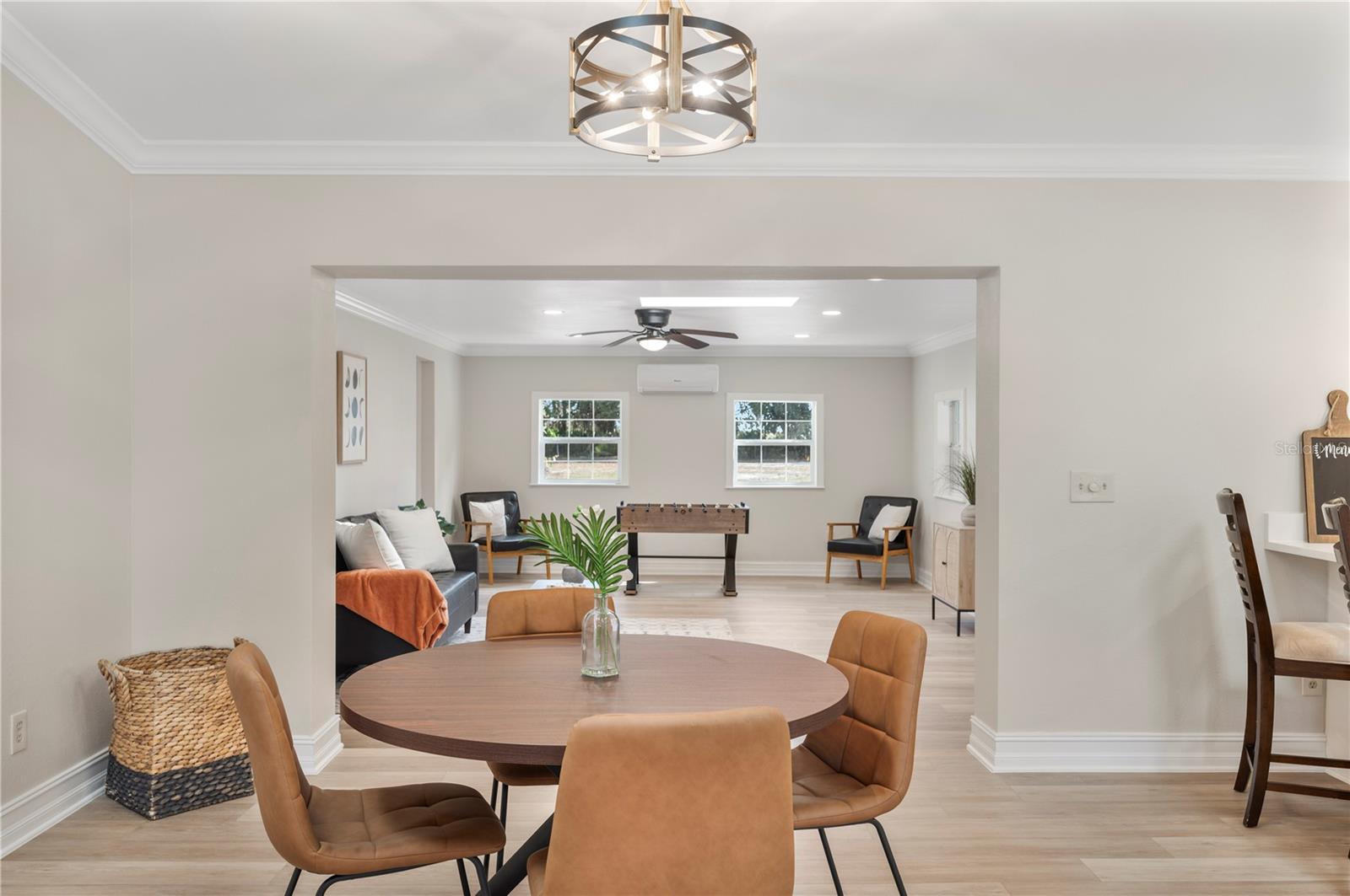 Image 10 of 71 For 5614 Lazy Creek Drive