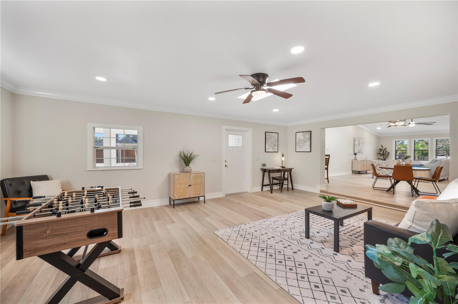 Image 20 of 71 For 5614 Lazy Creek Drive