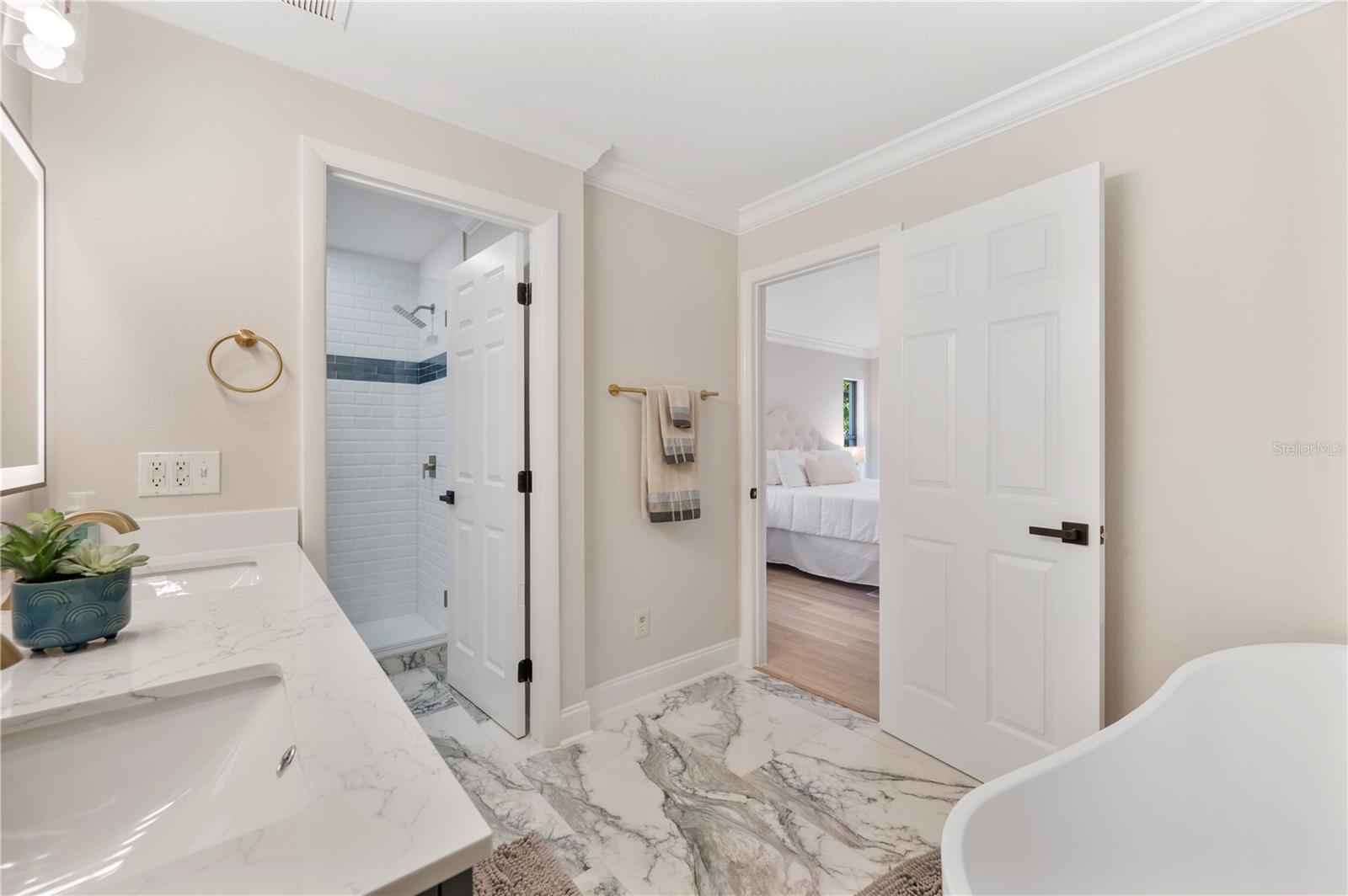 Image 24 of 71 For 5614 Lazy Creek Drive