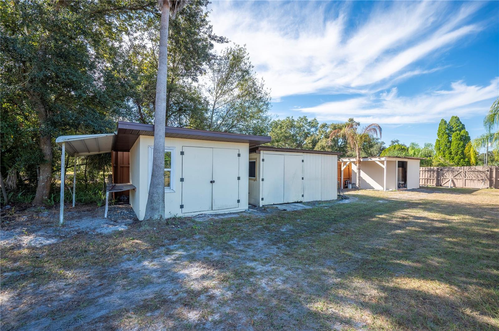 Image 43 of 71 For 5614 Lazy Creek Drive